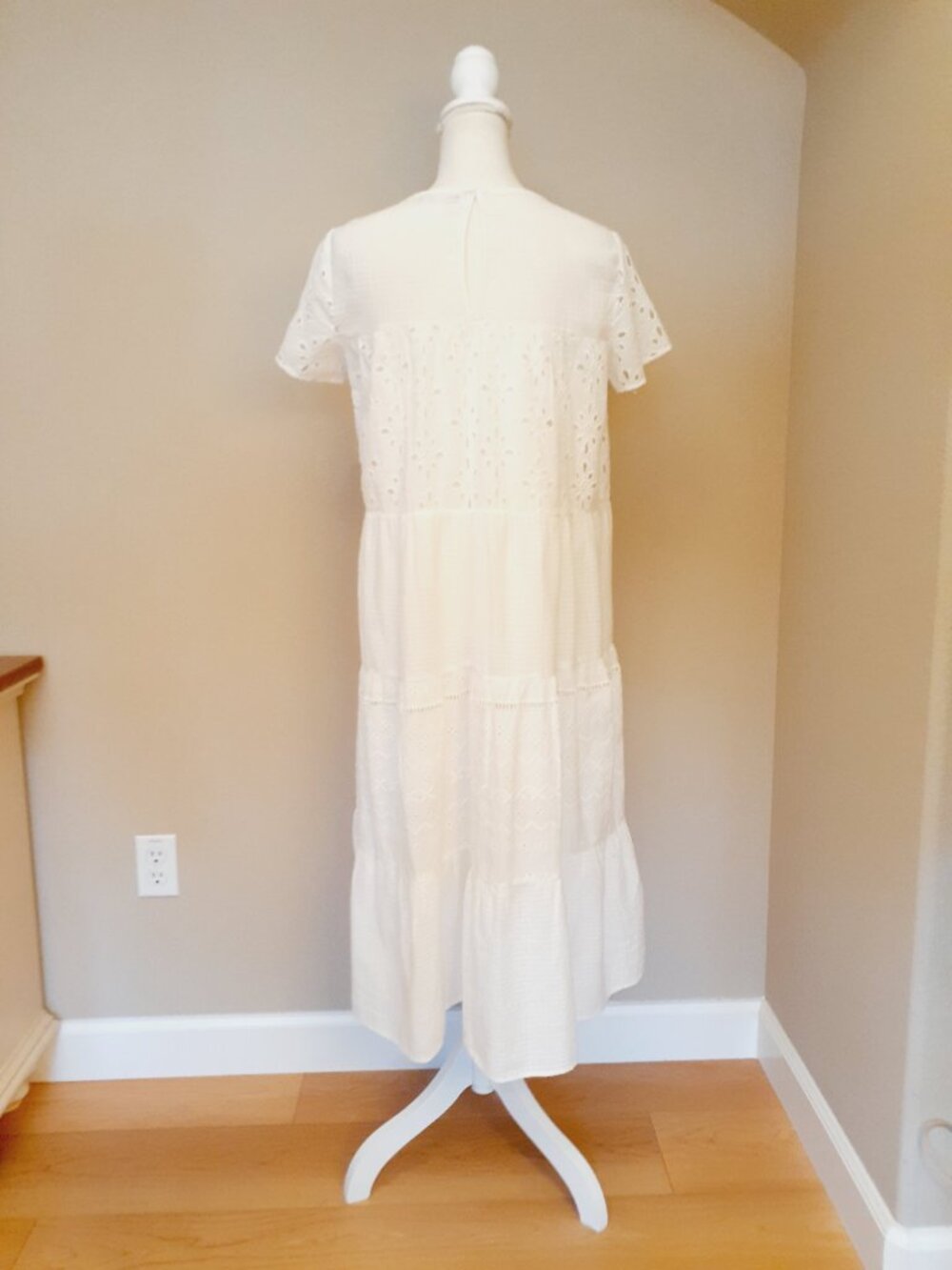 Zara Cotton Tiered Dress - Picture 3 of 15